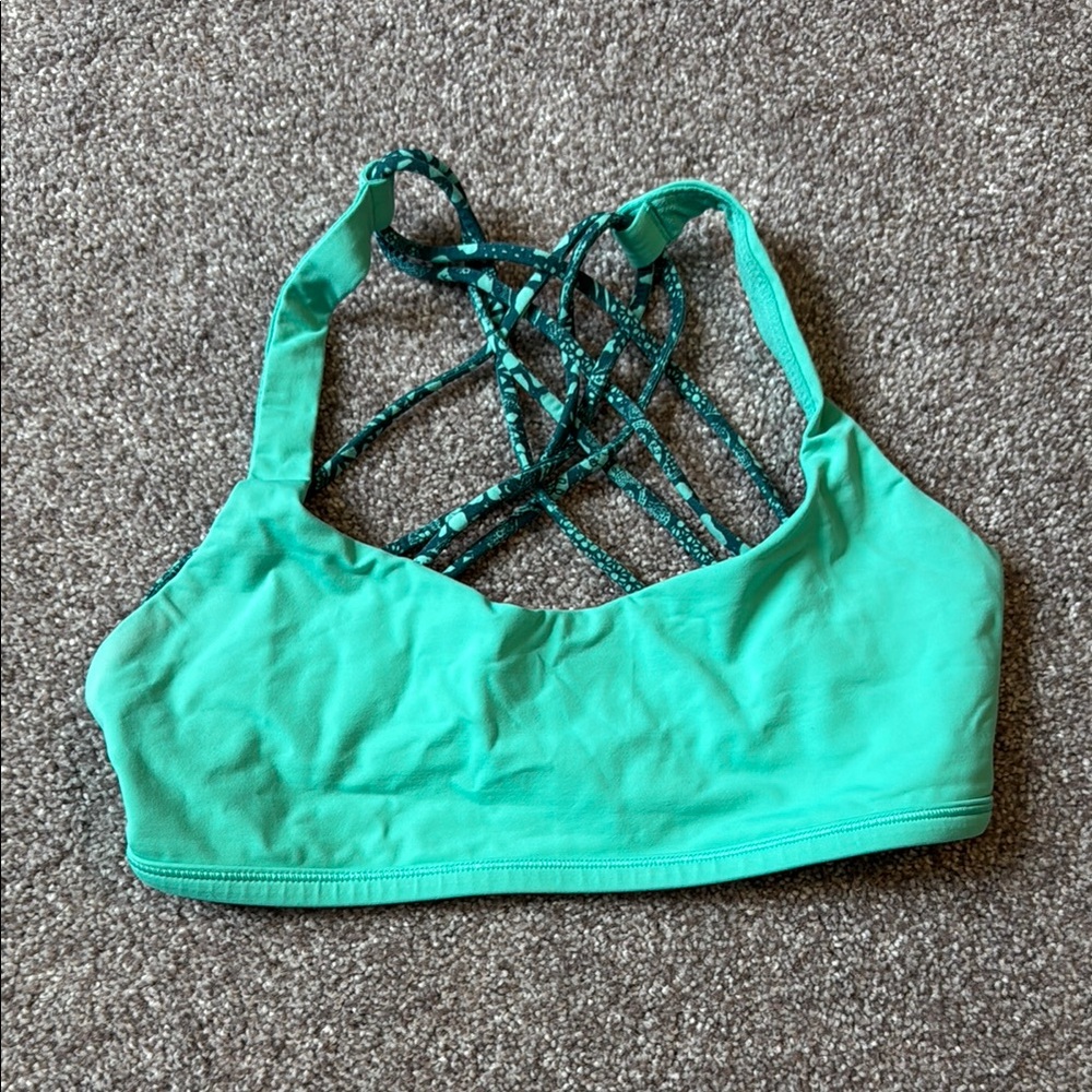 Lululemon Athletica Mint Free to be Wild